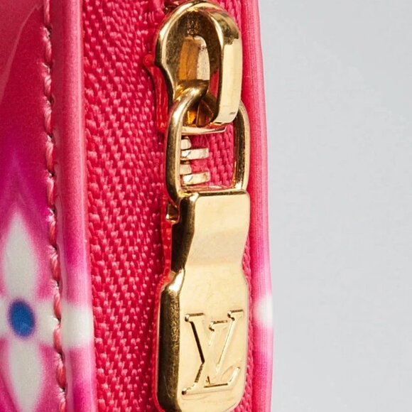 Louis Vuitton Fuchsia Neon Monogram Vernis Valentines Day Mini Accessories Po... - Picture 6 of 12
